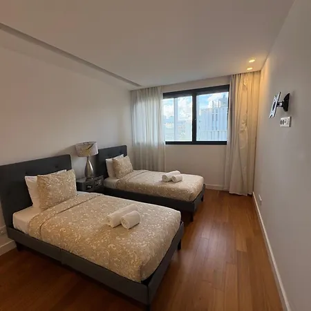 شقة Luxury River View 3br With Pool By Airport *