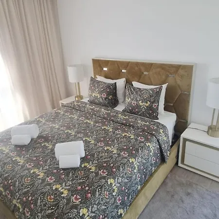 Apartment S.soares T3 Expo Sul *
