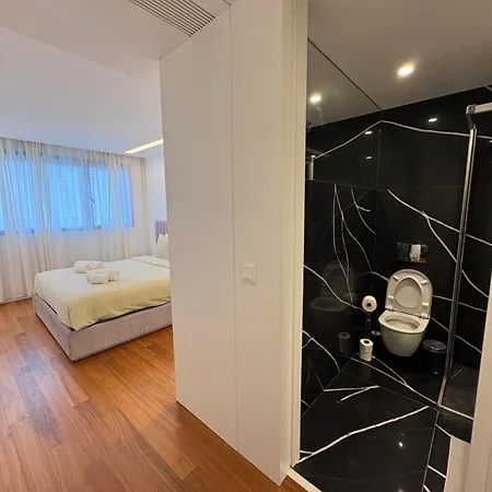 アパート Luxury River View 3br With Pool By Airport