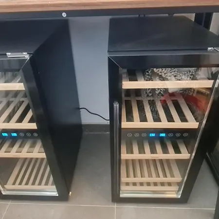 Luxury River View 3br With Pool By Airport Διαμέρισμα Lisboa