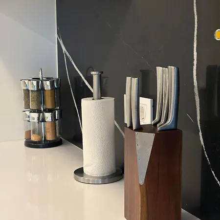 Διαμέρισμα Luxury River View 3br With Pool By Airport *